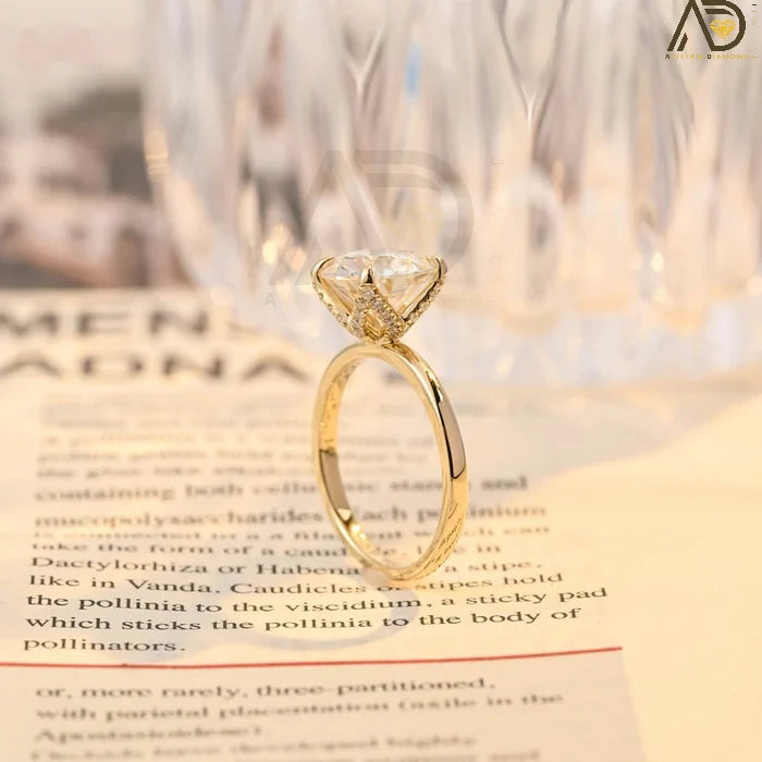Elegant Prong Setting Ring