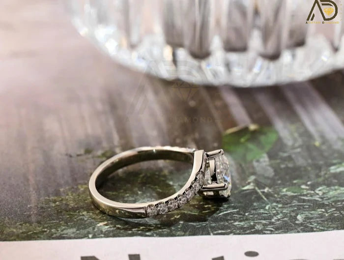 Pave setting