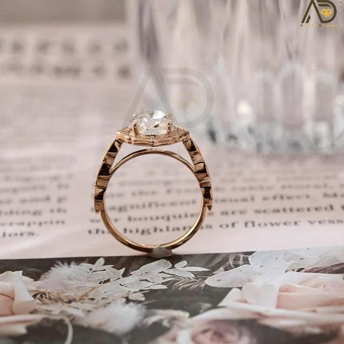 Vintage Style Diamond