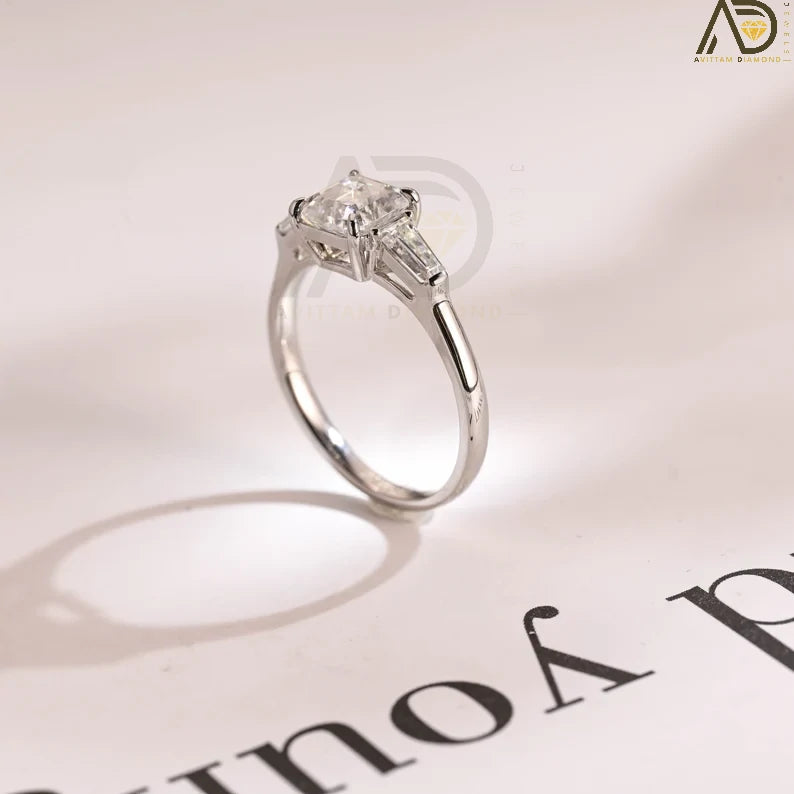 High-Quality Moissanite Jewelry