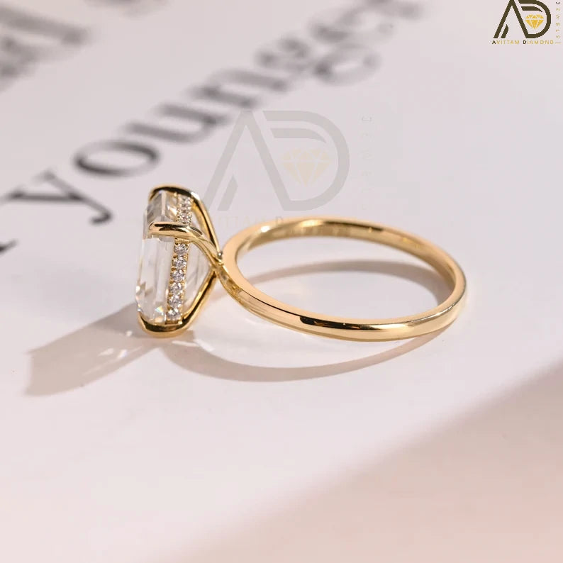 Emerald Moissanite Promise Ring |
Solid Gold Moissanite Engagement Ring |
Moissanite Ring with Hidden Halo