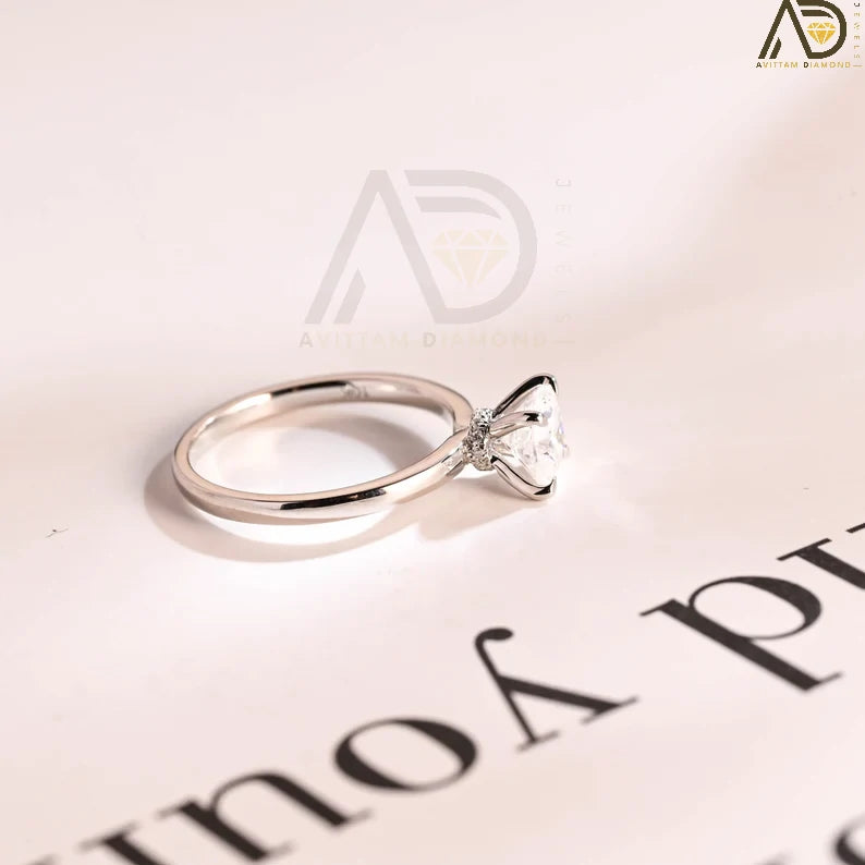 Elegant Moissanite Jewelry