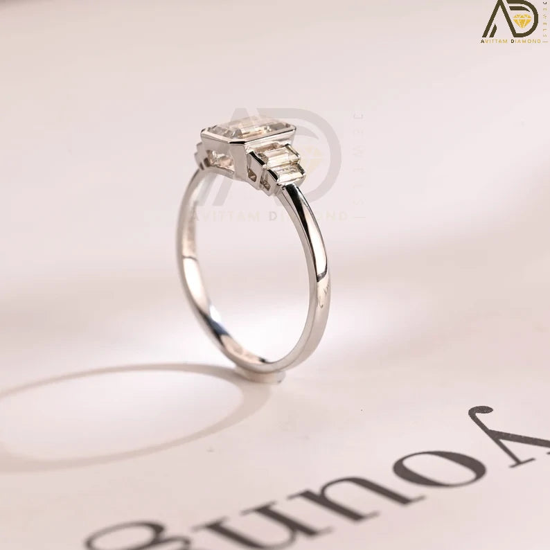 elegant moissanite ring,