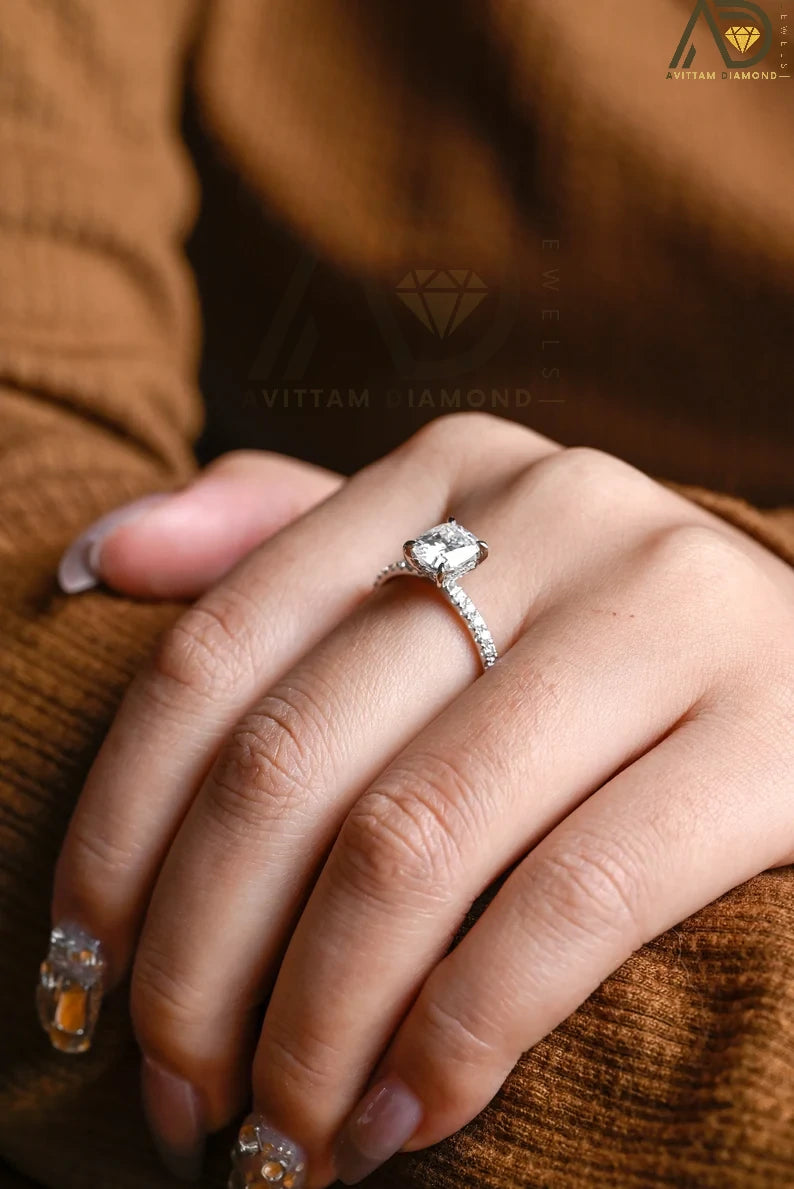 Elegant Moissanite Jewelry