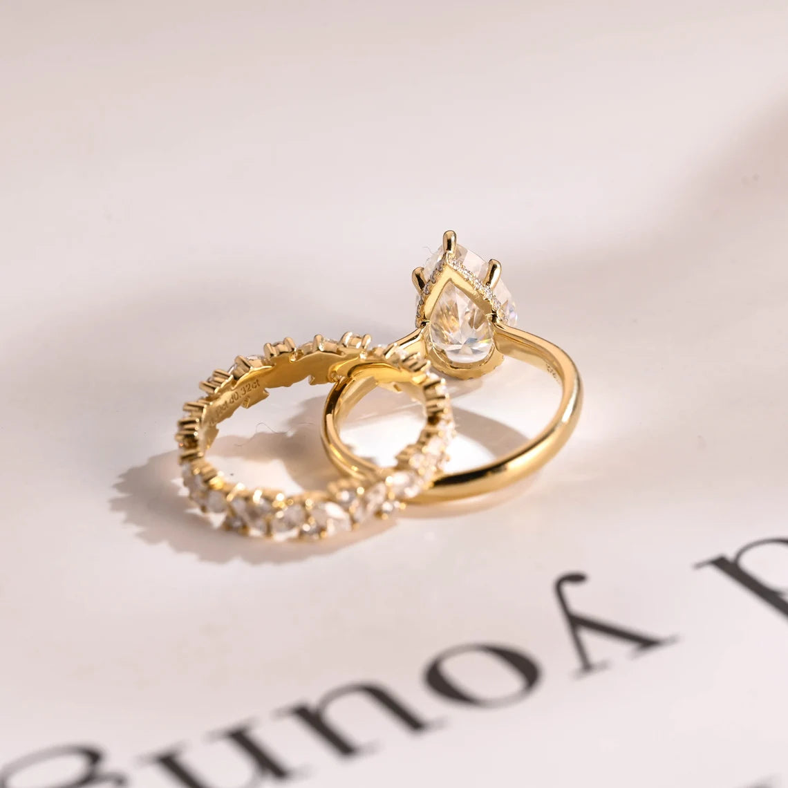 Yellow gold bridal ring