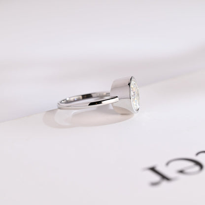 Oval Moissanite Jewelry