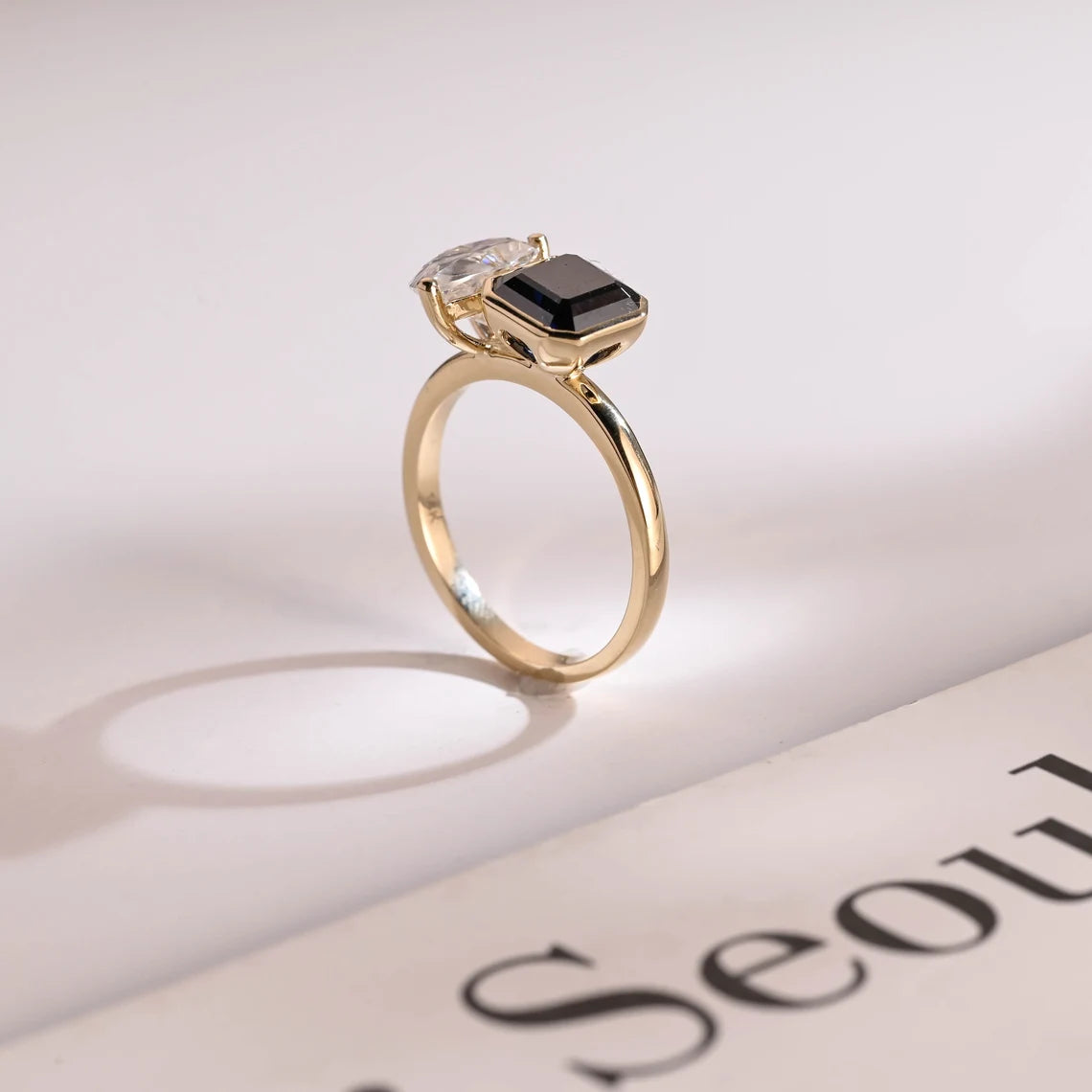 Straight shank engagement ring