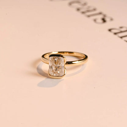 Minimalist Radiance | Radiant Gold Ring | Proposal in Style

