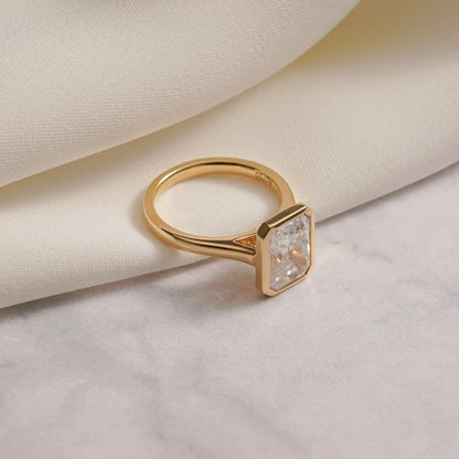 Moissanite Brilliance | Gold Bezel Band | Gift for Her

