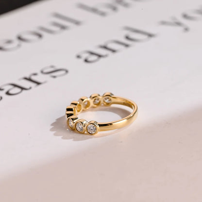 Anniversary band for her