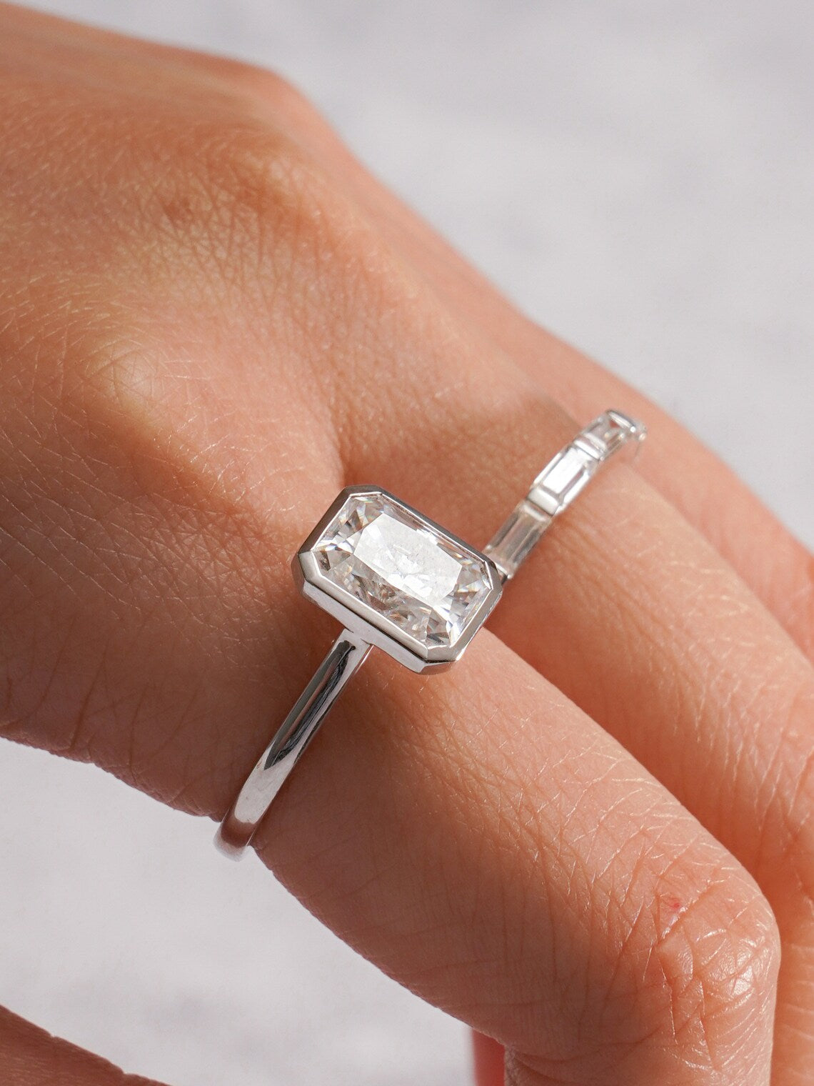 White gold moissanite ring set