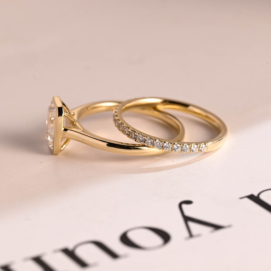 Timeless engagement ring