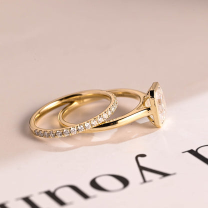 Moissanite engagement ring set
