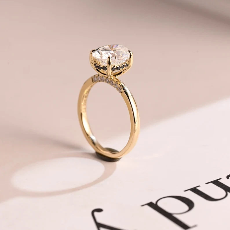 minimalist bridal ring,
