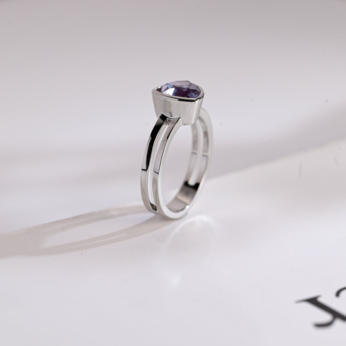 Modern solitaire ring