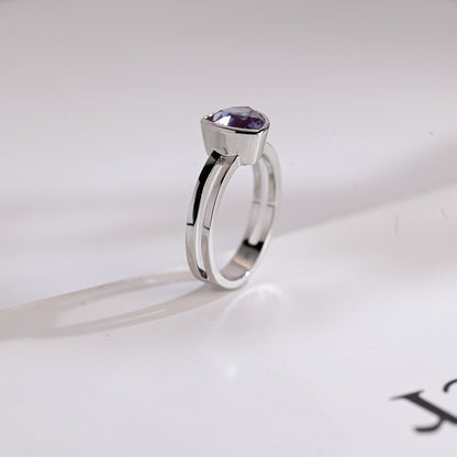 Modern solitaire ring