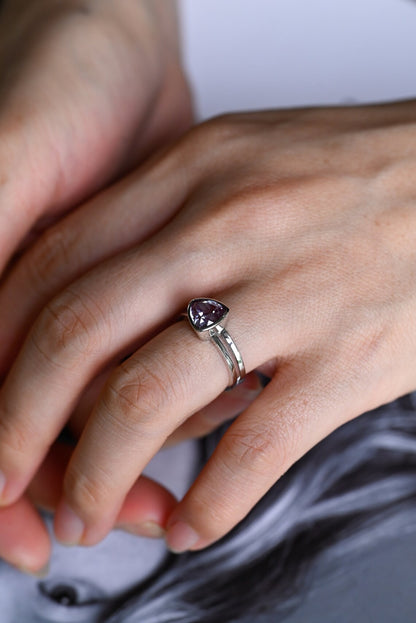 Luxury minimalist jewelry ring