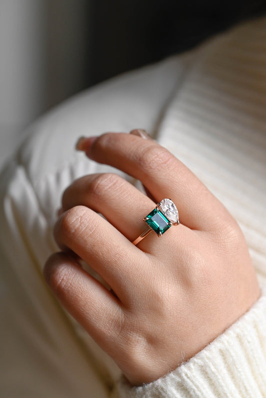 Toi et Moi engagement ring