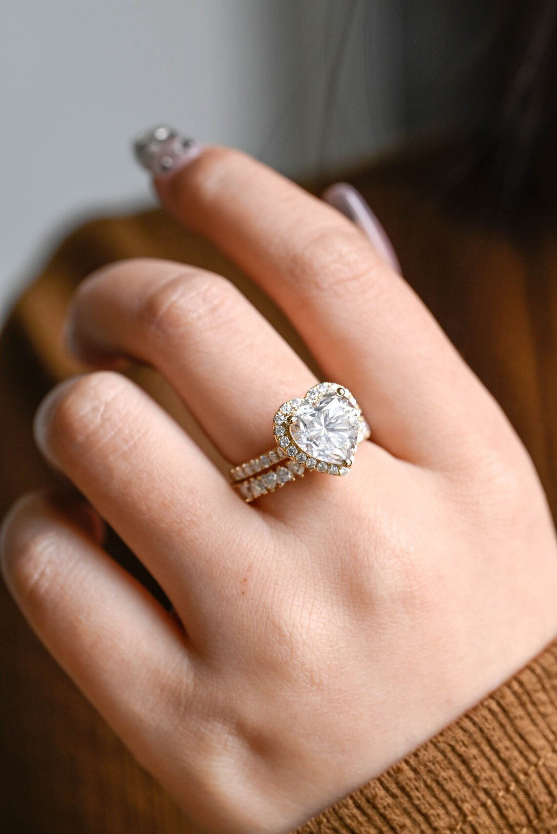 Modern bridal ring set