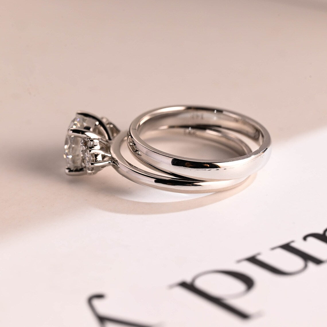 Modern classic ring set