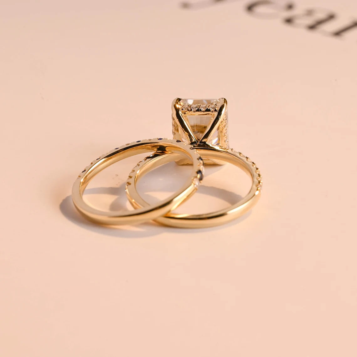 Modern bridal ring set