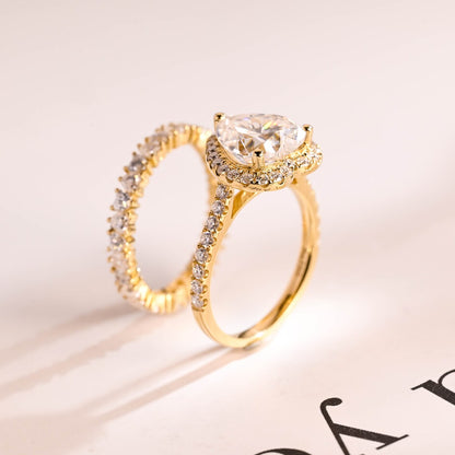 Round cut half eternity ring