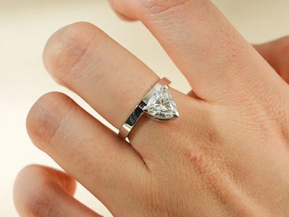 Anniversary ring for her