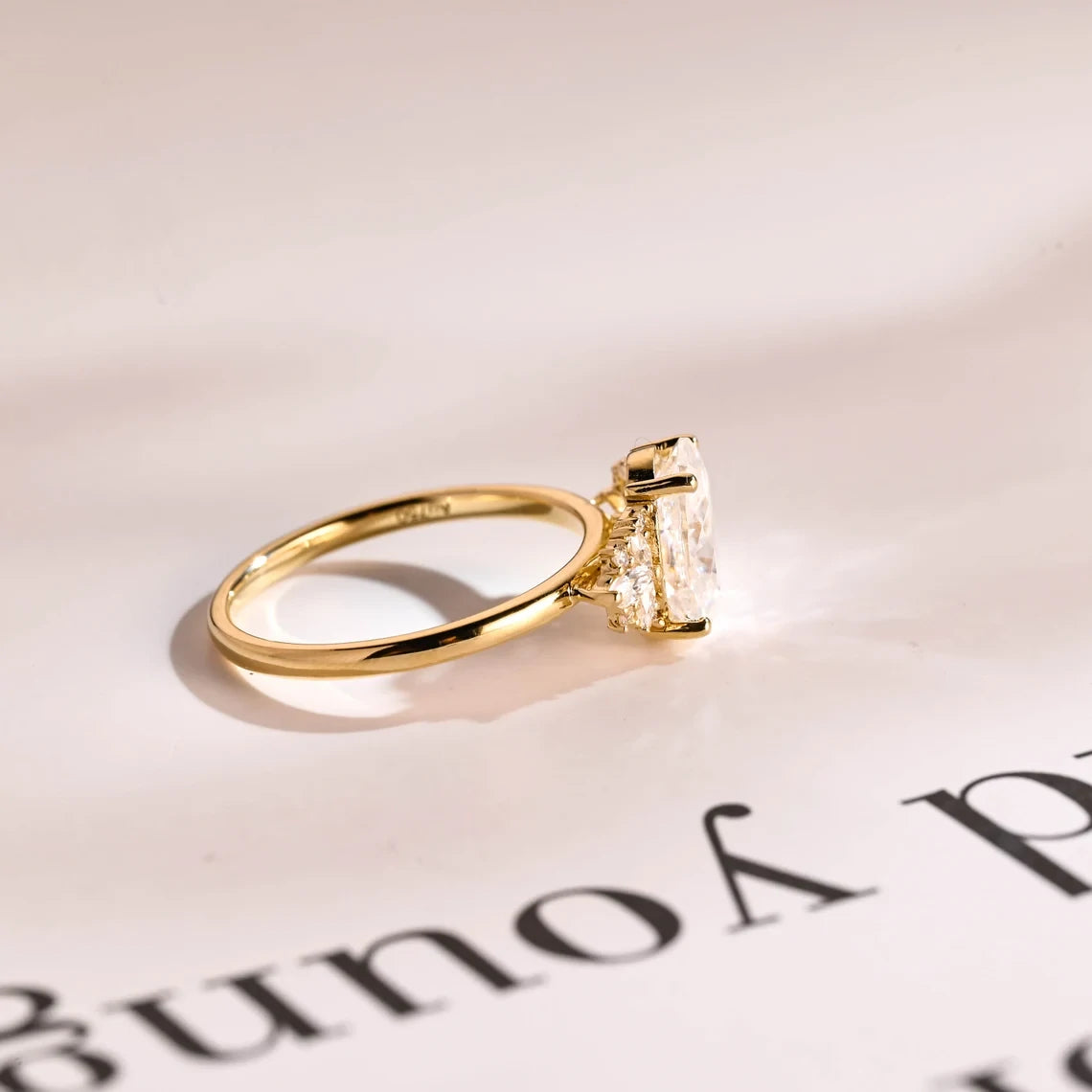 Cluster Diamond Style Ring