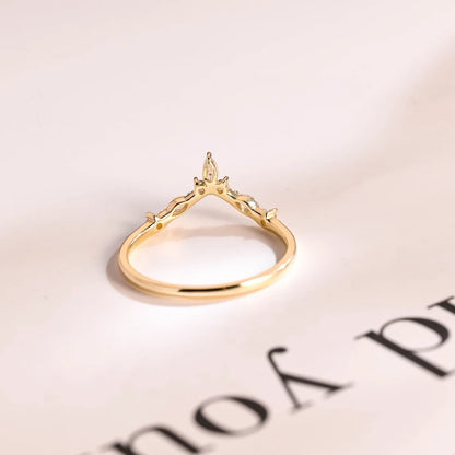 Marquise& round curved wedding band