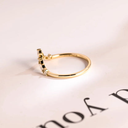 Anniversary ring for her