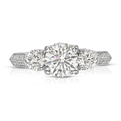 Heirloom style wedding ring