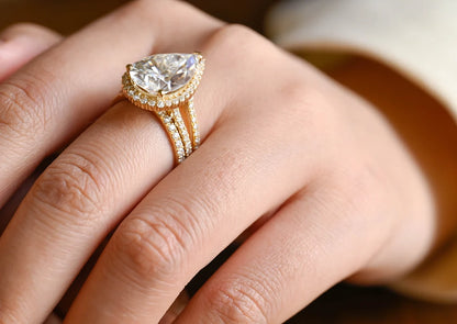Anniversary ring set