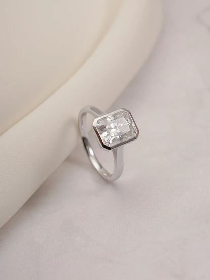 minimalist moissanite ring | lab diamond alternative | bezel moissanite ring
