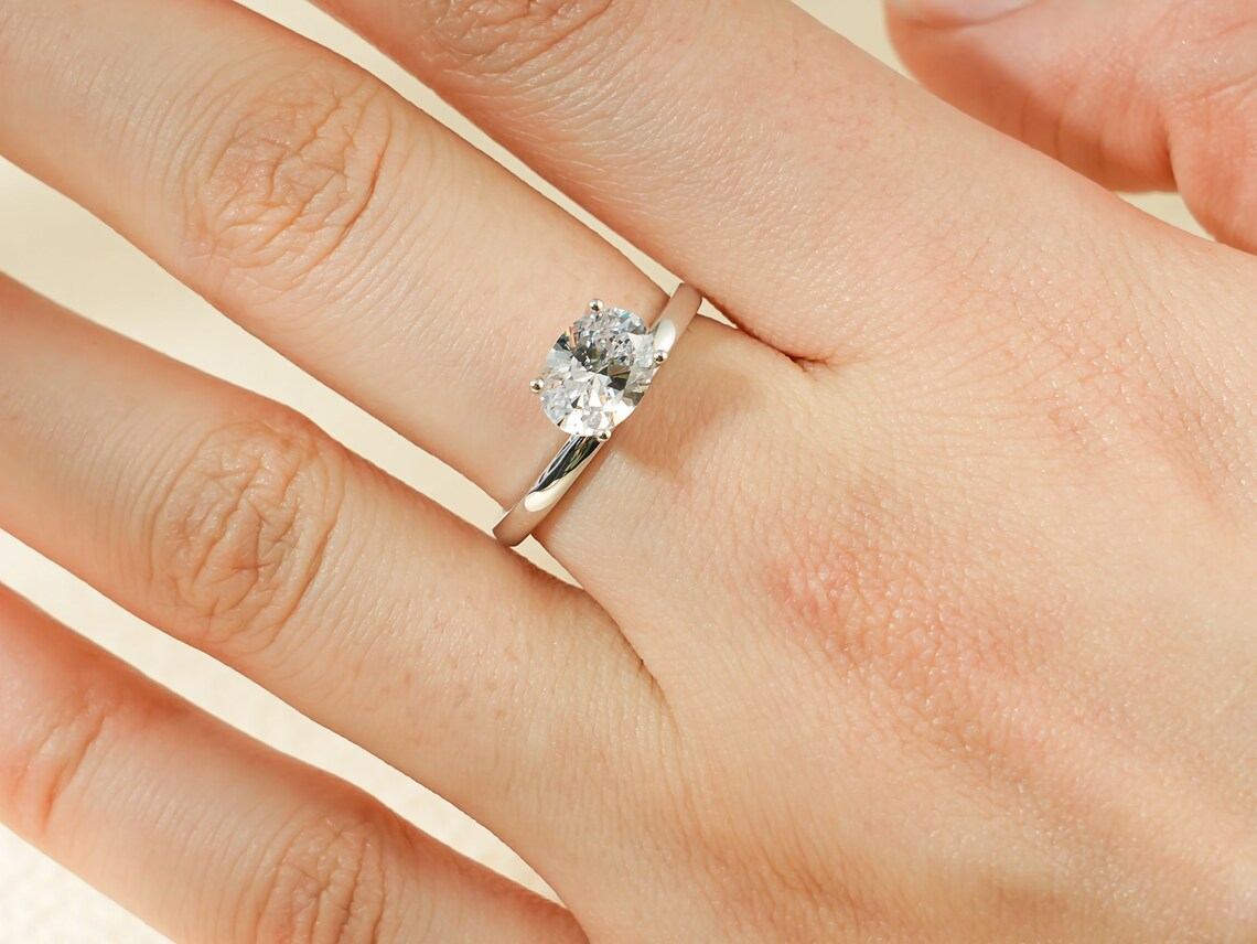 prong set engagement ring