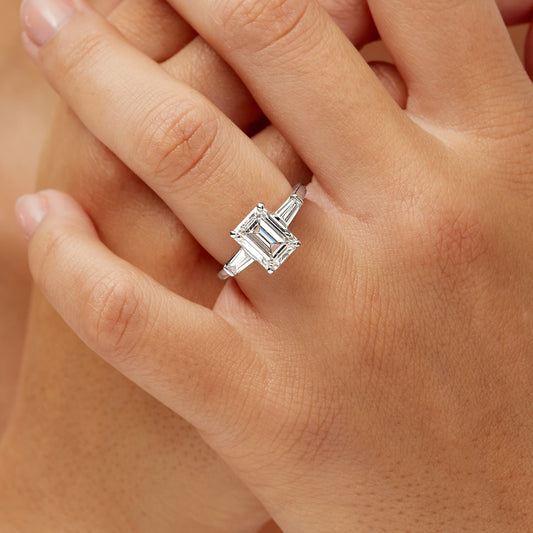 Emerald lab grown diamond ring