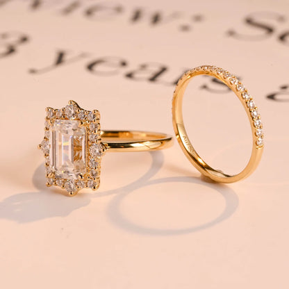 Luxury engagement ring