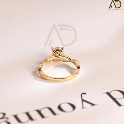 Promise Ring For Her | Vintage Inspired Band | Round Cut Gold Ring

