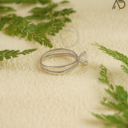 Elegant Wedding Band | Moissanite Solitaire | Interlaced Design

