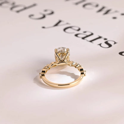 gold oval engagement ring