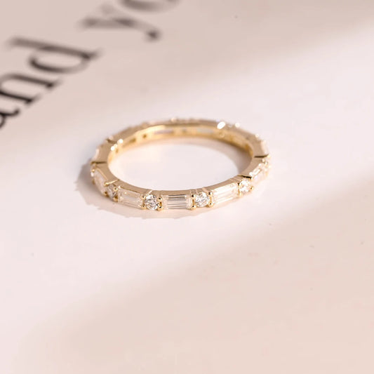 Baguette moissanite ring