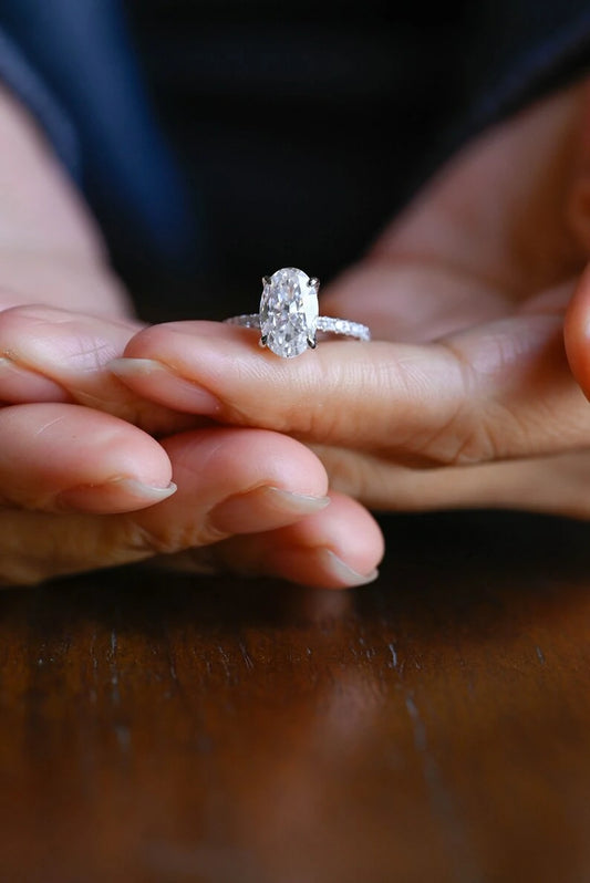 oval moissanite ring