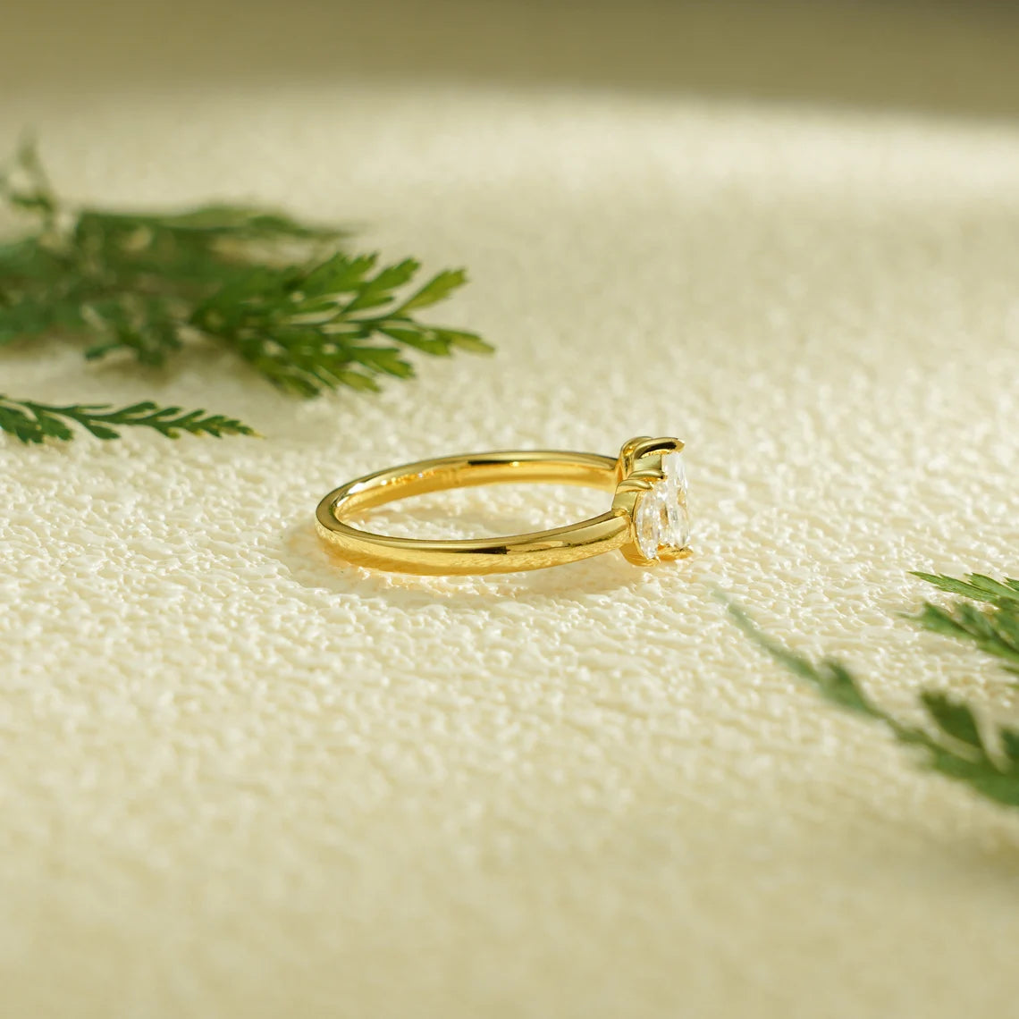 prong-set modern bridal ring