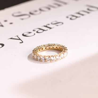 Handmade moissanite ring