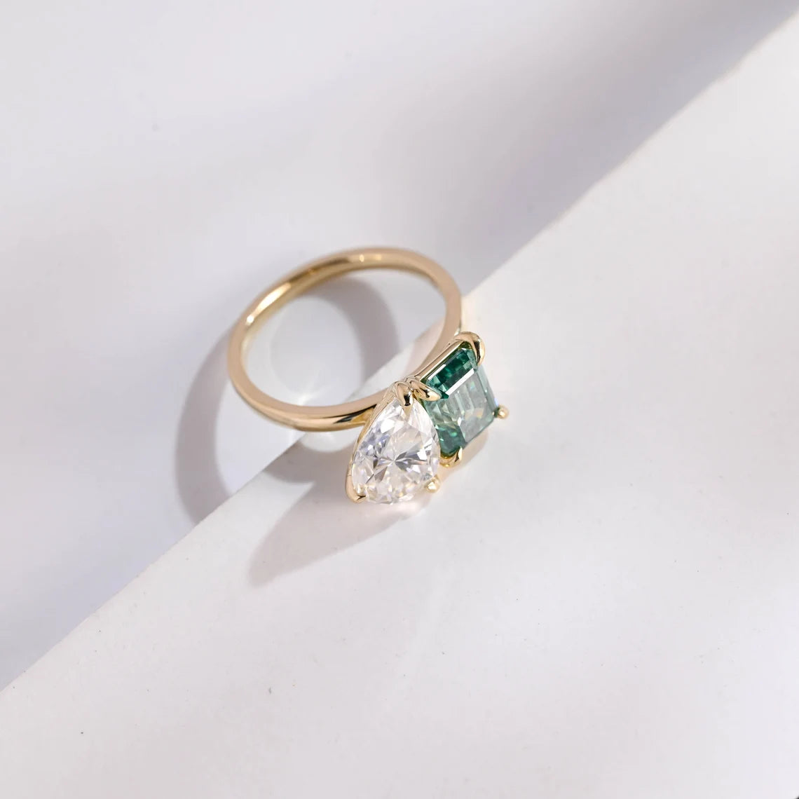 Luxury moissanite ring