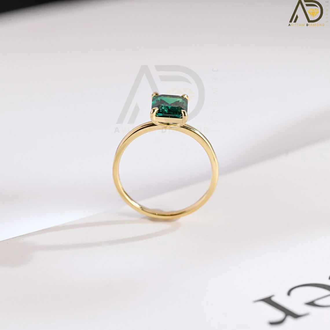 Minimalist Emerald Wedding Band | Solid Gold Emerald Proposal Ring | Beautiful Emerald Engagement Gift 