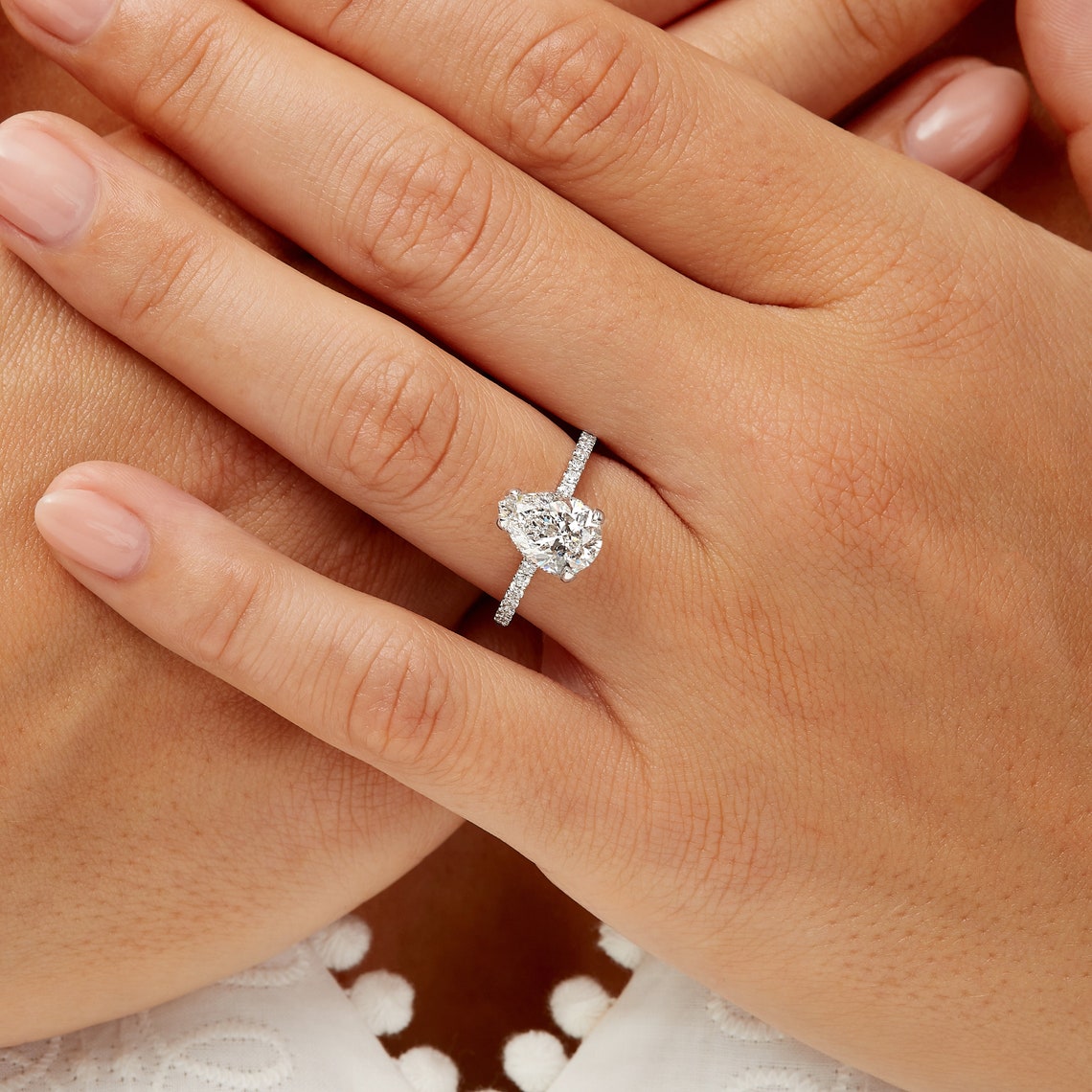 Pear cut diamond ring | pear shaped engagement ring | pear cut ring