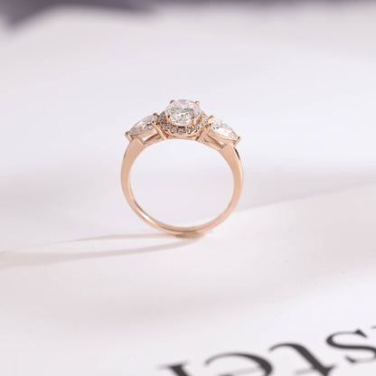 Halo diamond ring