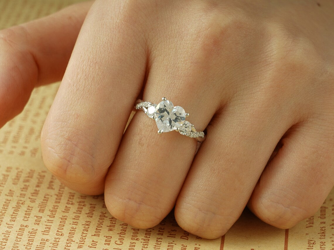 Luxury bridal jewelry ring