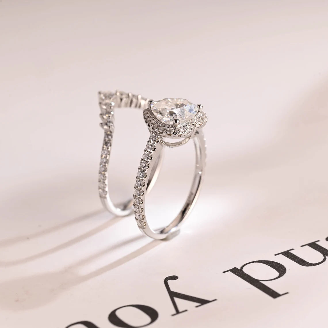 Matching curved band