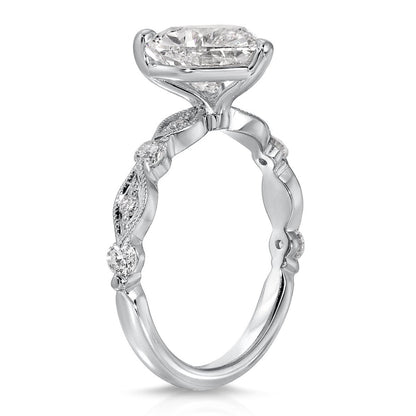 Romantic proposal ring for her